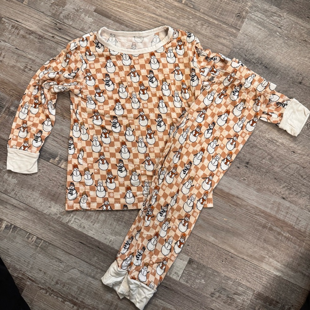 George Hats Bamboo Pajama Set Size 3T Snowmen